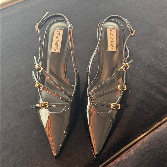 Steve Madden Black Patent Strappy Heels - Picture 1 of 2
